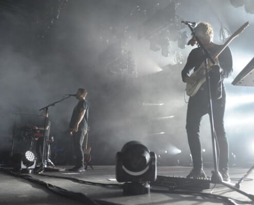 Alt-J und Hundred am 19.11.2015 Mitzubishi Electric Hall in Düsseldorf