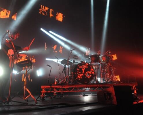 Alt-J und Hundred am 19.11.2015 Mitzubishi Electric Hall in Düsseldorf