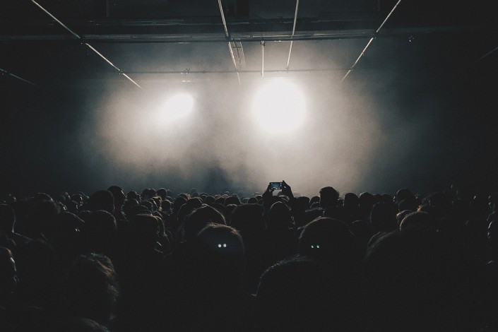 crowd-789652_1280 Pixabay